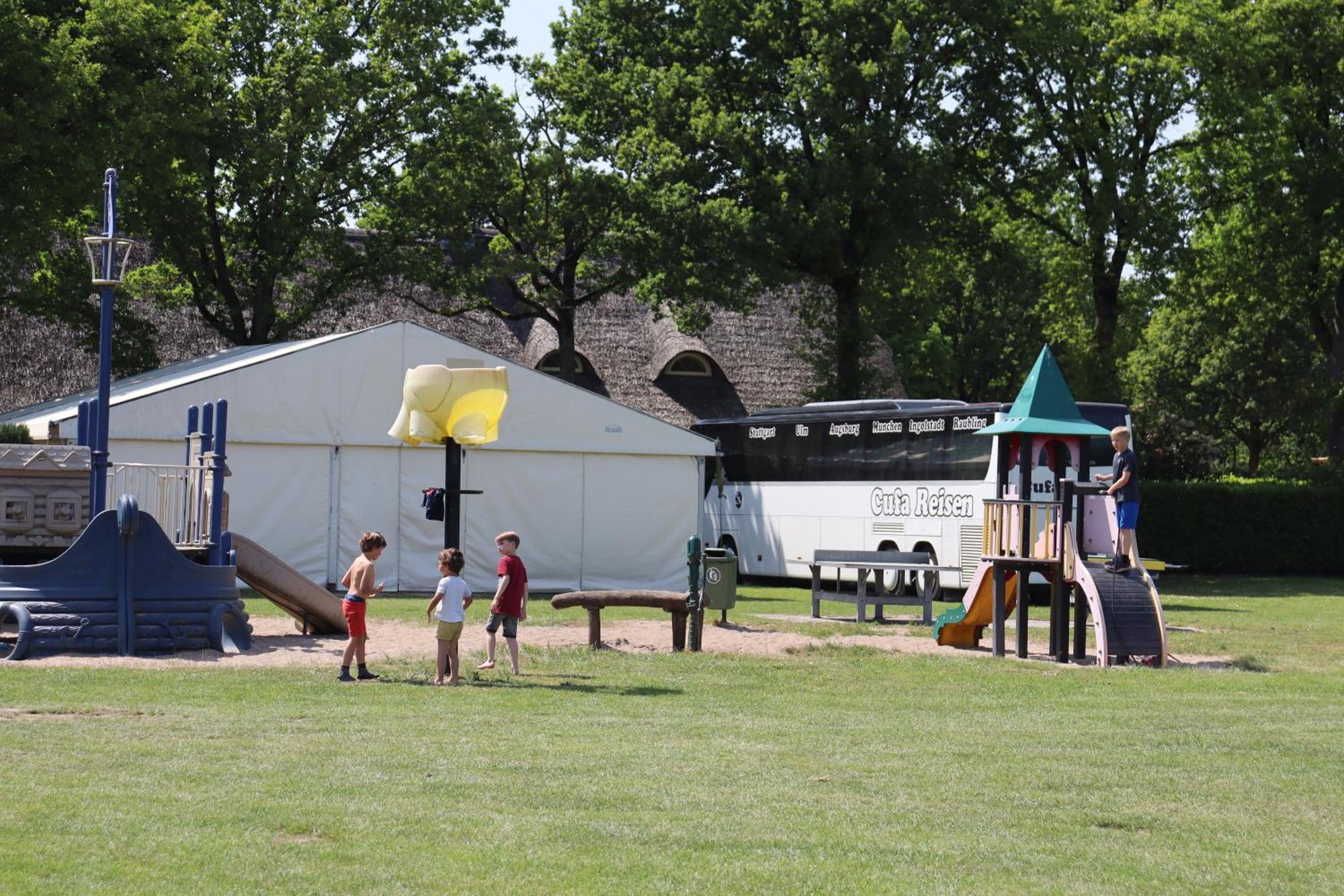 Holiday Park Duinhoeve Udenhout Exterior foto